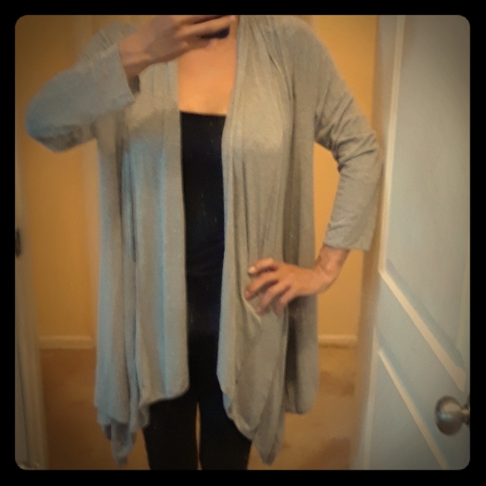 MAX STUDIO grey long sleeve Rayon/spandex mix card